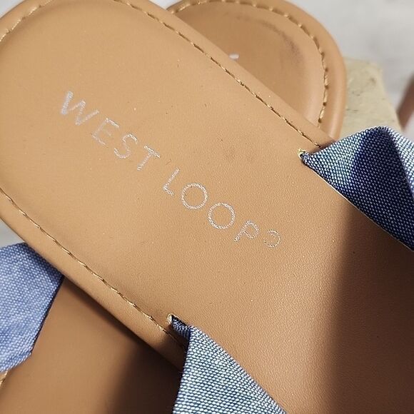 Vacay Flats Size 9/10 Sandals with Large Bow - Picture 3 of 5